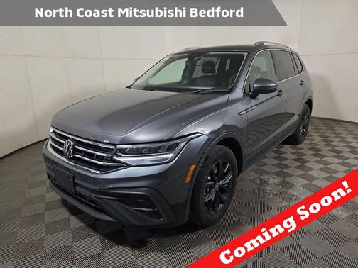 Platinum Gray Metallic 2024 Volkswagen Tiguan 2.0T SE 4MOTION