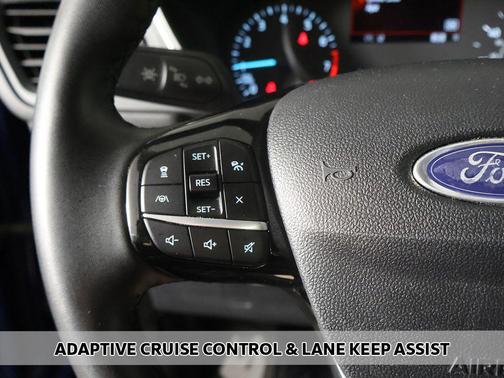 Atlas Blue Metallic 2022 Ford Escape SE