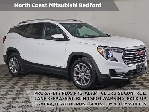 Summit White 2022 GMC Terrain SLT