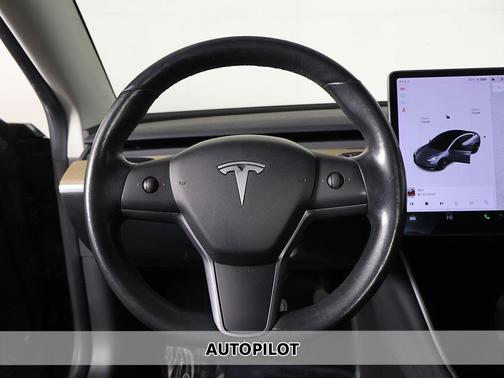 2019 Tesla Model 3 Mid Range