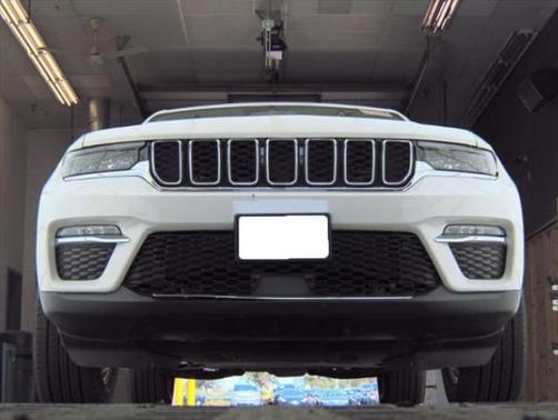 2023 Jeep Grand Cherokee Limited X