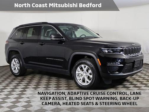 Diamond Black Crystal Pearlcoat 2023 Jeep Grand Cherokee Limited