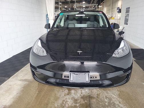 Solid Black 2023 Tesla Model Y Long Range Dual Motor All-Wheel Drive