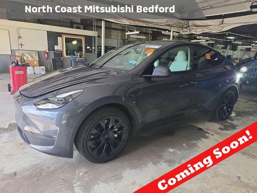 Gray 2023 Tesla Model Y Long Range Dual Motor All-Wheel Drive