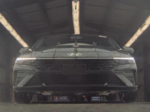 2025 Hyundai ELANTRA SEL