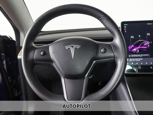2019 Tesla Model 3 Mid Range
