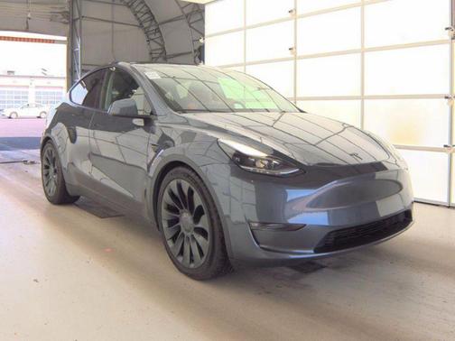 2022 Tesla Model Y Performance Dual Motor All-Wheel Drive