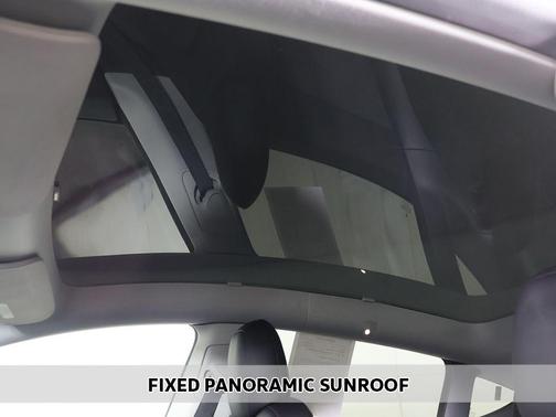 Midnight Silver Metallic 2022 Tesla Model Y Performance Dual Motor All-Wheel Drive