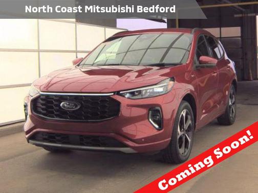 Rapid Red Metallic Tinted Clearcoat 2023 Ford Escape ST-Line Elite