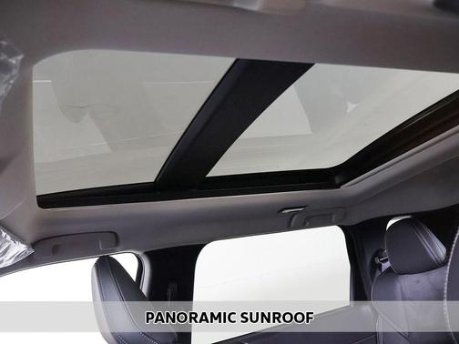Labrador Black Pearl 2026 Mitsubishi Outlander SE S-AWC