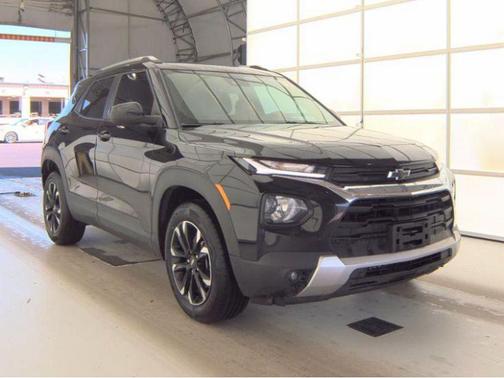 Mosaic Black Metallic 2023 Chevrolet Trailblazer LT