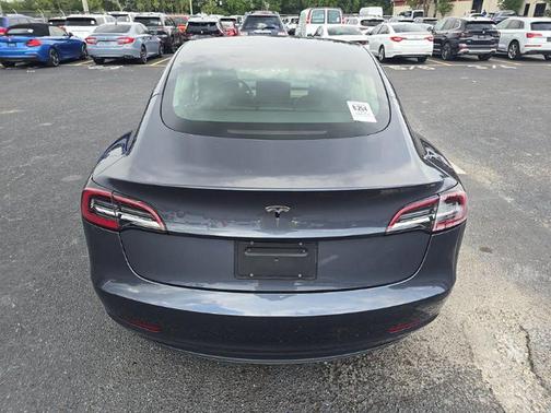 Midnight Silver Metallic 2023 Tesla Model 3 Standard Range