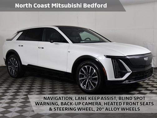 2025 Cadillac LYRIQ Sport