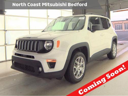 Alpine White Clearcoat 2022 Jeep Renegade Latitude