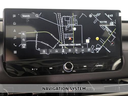 Labrador Black Pearl 2026 Mitsubishi Outlander SE