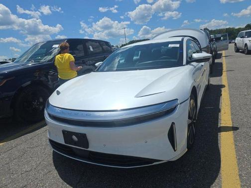 Stellar White Metallic 2024 Lucid Air Touring
