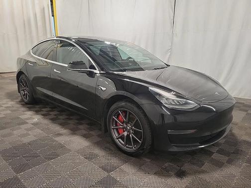 Solid Black 2019 Tesla Model 3 Mid Range