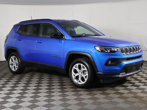Hydro Blue Pearlcoat 2024 Jeep Compass Latitude