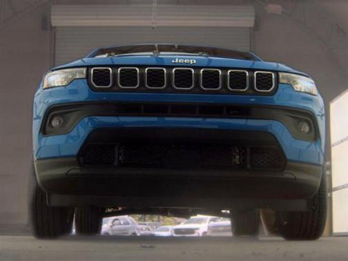 Hydro Blue Pearlcoat 2024 Jeep Compass Latitude