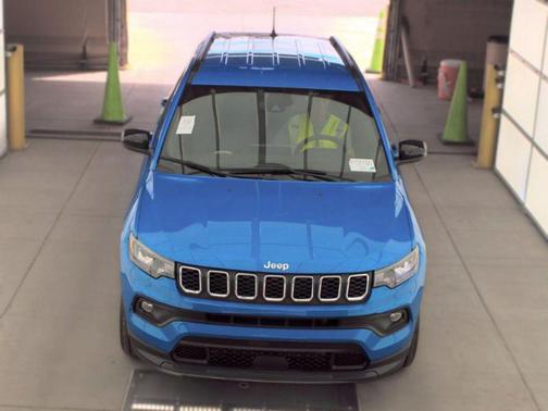 Hydro Blue Pearlcoat 2024 Jeep Compass Latitude