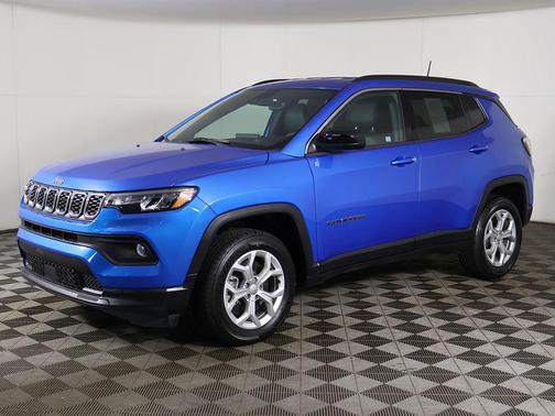 Hydro Blue Pearlcoat 2024 Jeep Compass Latitude