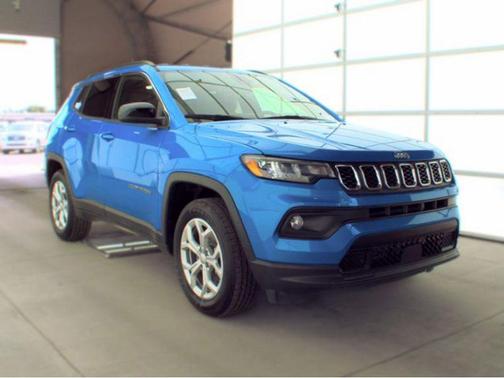 Hydro Blue Pearlcoat 2024 Jeep Compass Latitude