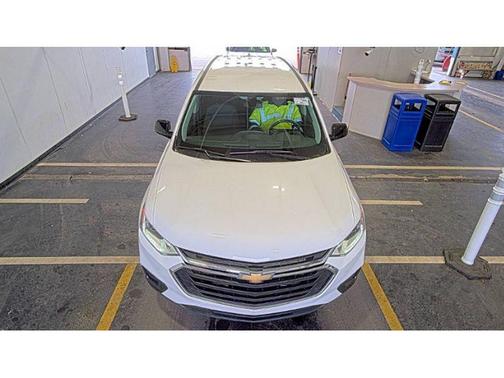 Summit White 2020 Chevrolet Traverse LS