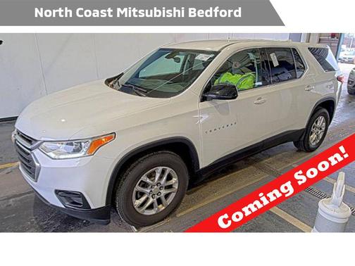 Summit White 2020 Chevrolet Traverse LS