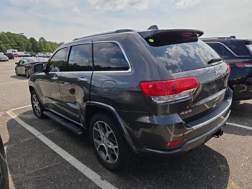 2020 Jeep Grand Cherokee Overland