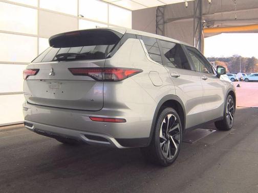 2024 Mitsubishi Outlander SE 2.5 2WD