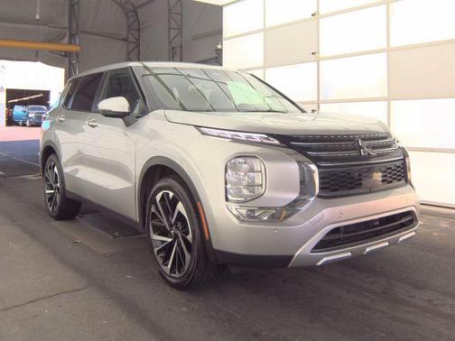 2024 Mitsubishi Outlander SE 2.5 2WD