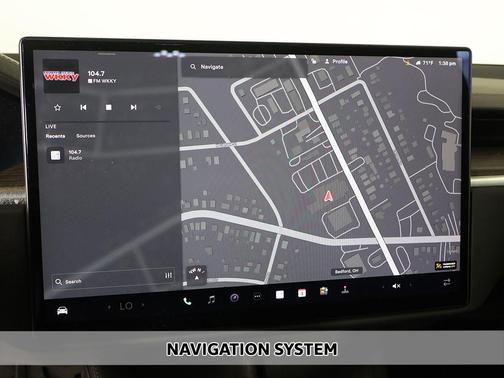 Pearl White Multi-Coat 2023 Tesla Model X Base