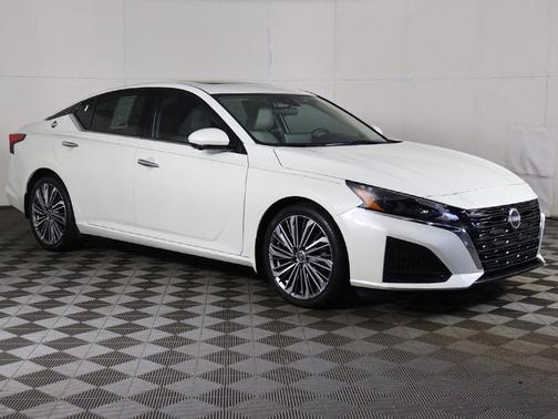 2023 Nissan Altima 2.5 SL