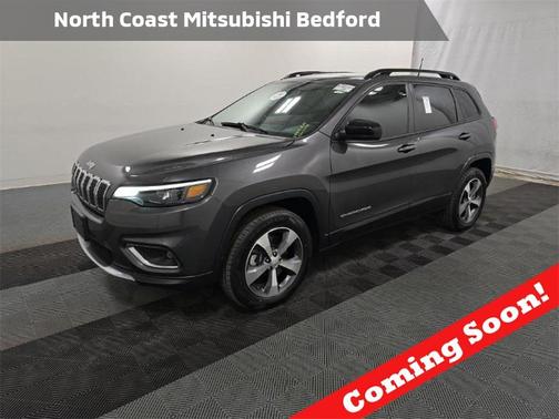 Granite Crystal Metallic Clearcoat 2022 Jeep Cherokee Limited