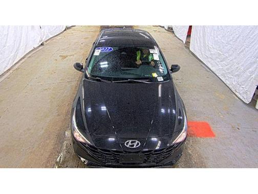 Phantom Black 2022 Hyundai ELANTRA SEL