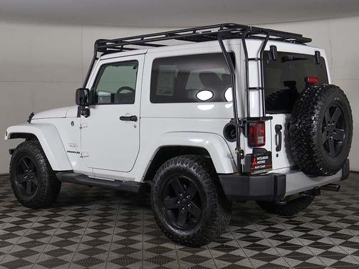 2012 Jeep Wrangler Sahara