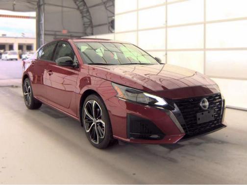 Scarlet Ember 2024 Nissan Altima SR Intelligent AWD