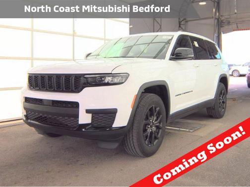 Bright White Clearcoat 2024 Jeep Grand Cherokee L Altitude