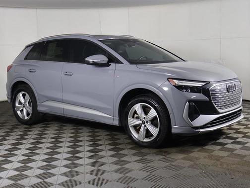 2023 Audi Q4 e-tron Premium Plus 50 quattro