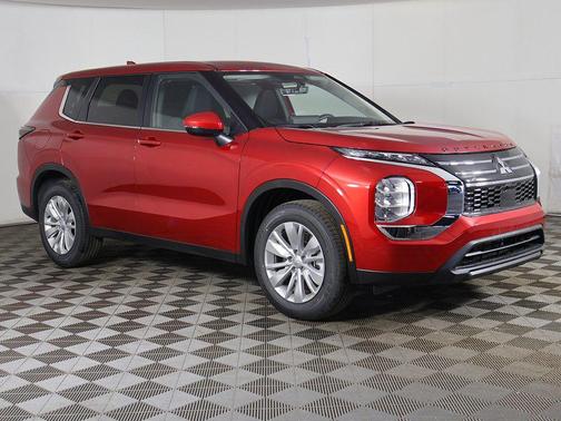 Red Diamond 2026 Mitsubishi Outlander ES