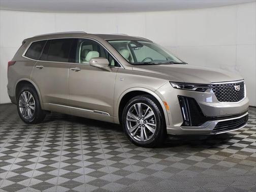 2022 Cadillac XT6 Premium Luxury AWD