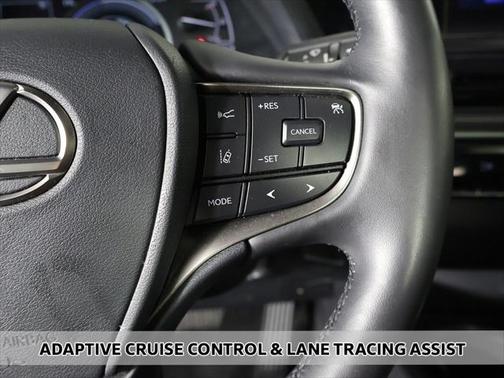 2023 Lexus UX 250h Base