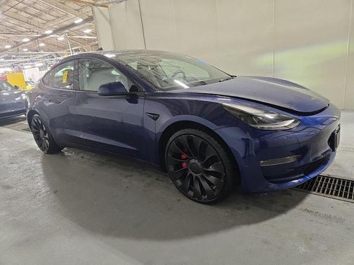 2023 Tesla Model 3 Performance