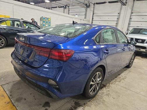 Deep Sea Blue 2023 Kia Forte LXS