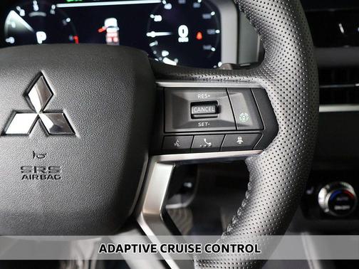Red Diamond 2026 Mitsubishi Outlander SE 1.5T S-AWC