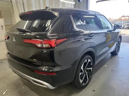 2023 Mitsubishi Outlander SEL 2.5 2WD