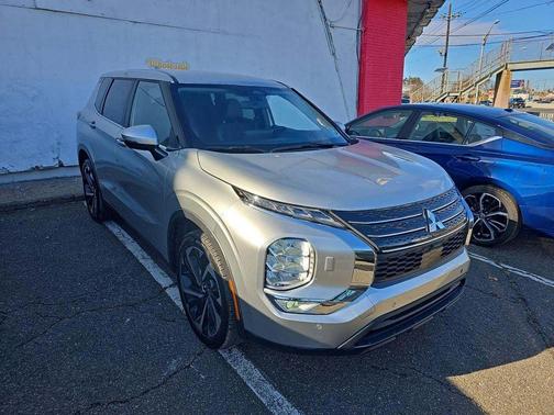 2024 Mitsubishi Outlander SE 2.5 S-AWC