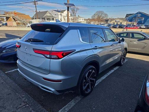 2024 Mitsubishi Outlander SE 2.5 S-AWC