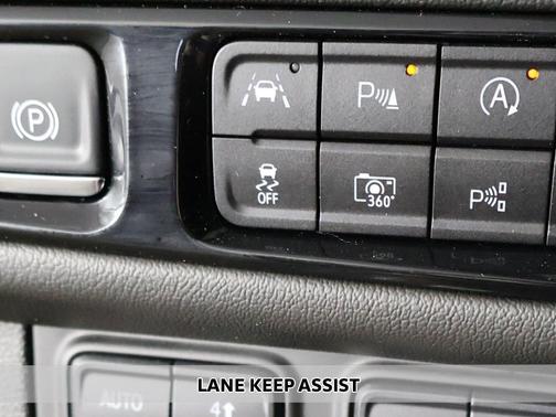 Onyx Black 2025 GMC Yukon Denali