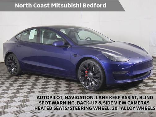 Deep Blue Metallic 2023 Tesla Model 3 Performance